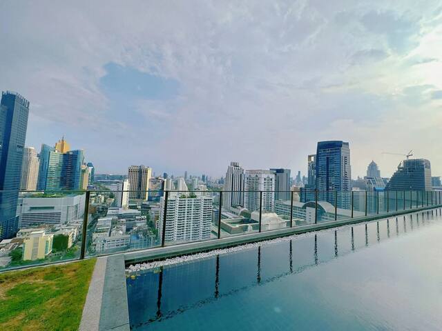 2 BRS /sky pool/GYM/T21/Bts+Mrt@ASOK/Sukhumvit