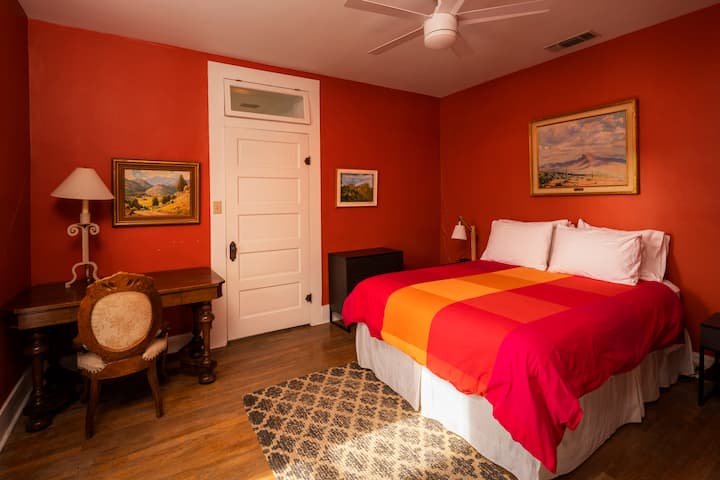 Საძინებელი 2, საწოლი 152 × 203 სმ