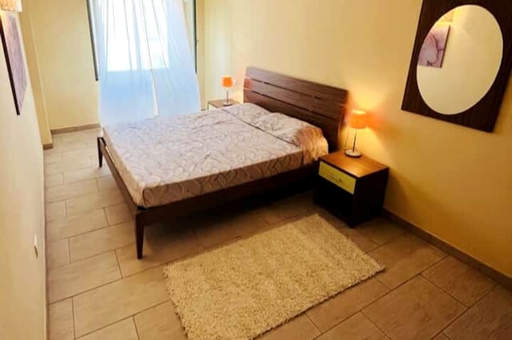 غرفة النوم 2