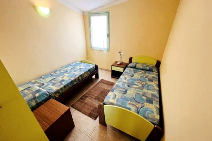 غرفة النوم 1