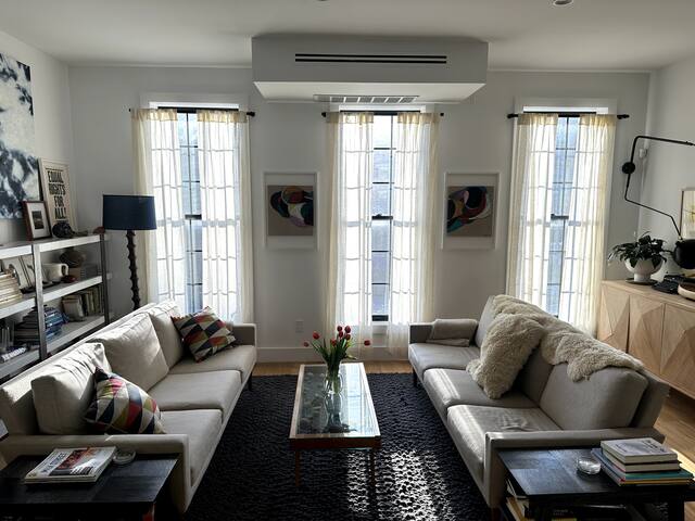 Gorgeous Clinton Hill Townhouse Share, Apt #1 gallery image 3