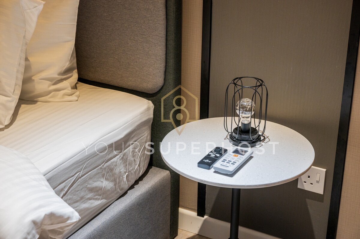 La habitación tiene aire acondicionado circulado para garantizar una estancia sin problemas durante todo el viaje.