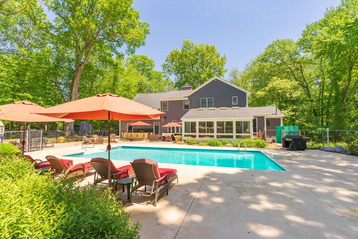 Fire Pit Patio & Pool Retreat in East Greenwich