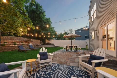 Stylish Home w King Beds, Walk to Beach & Downtown
