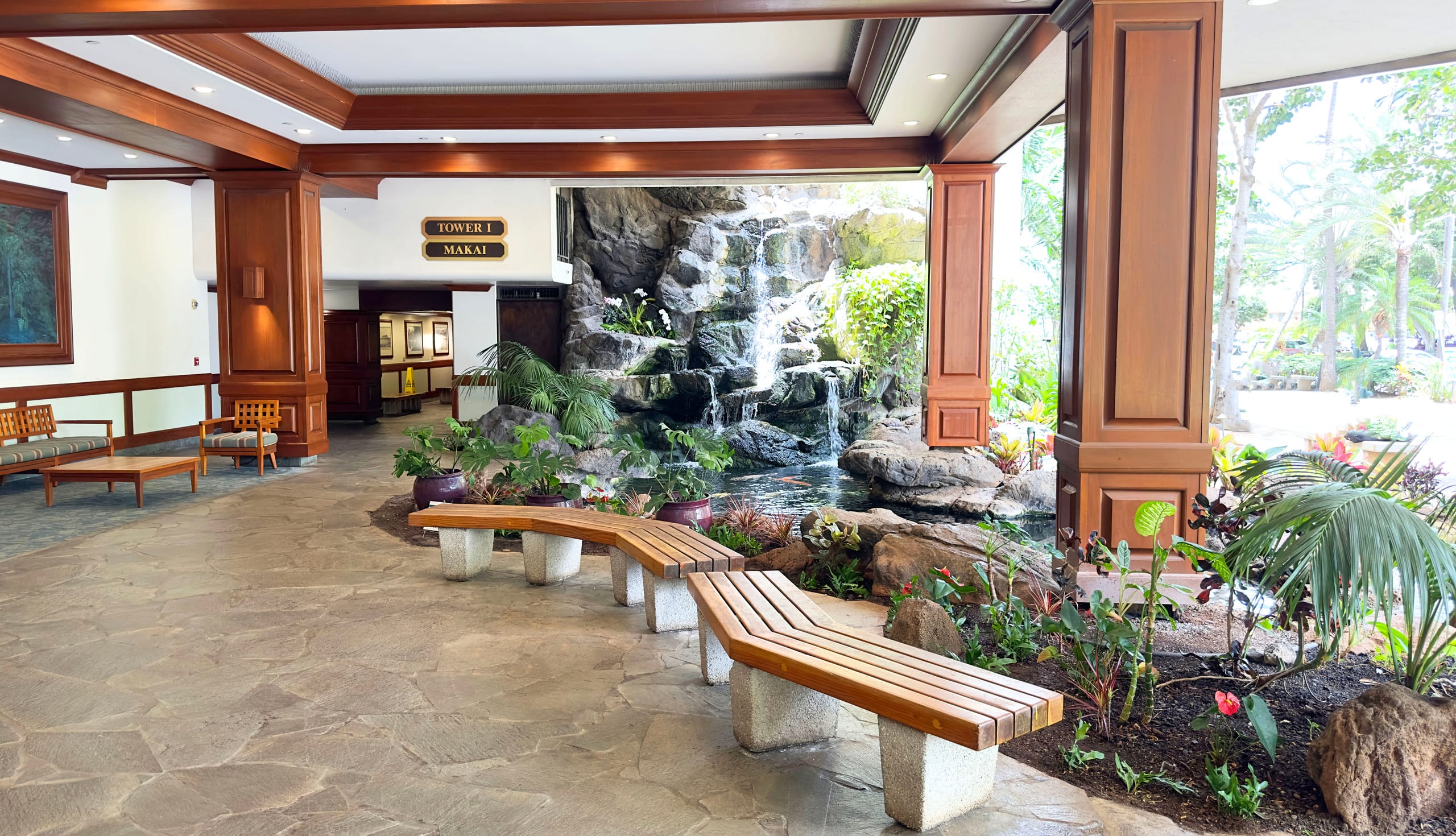 Condo in Honolulu · ★5.0 · 1 bedroom · 2 beds · 1 private bath - Image 38