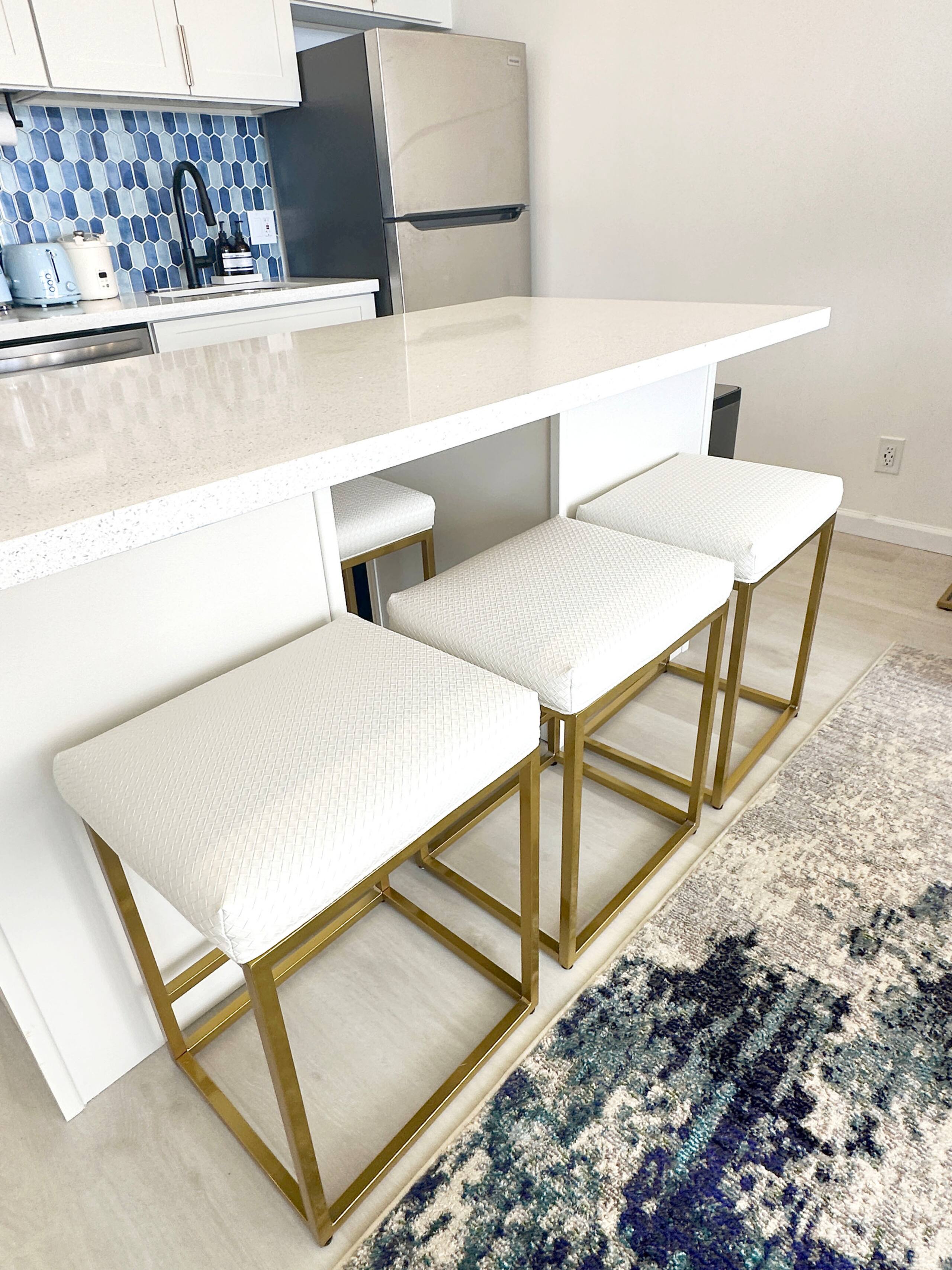 Condo in Honolulu · ★5.0 · 1 bedroom · 2 beds · 1 private bath - Image 21