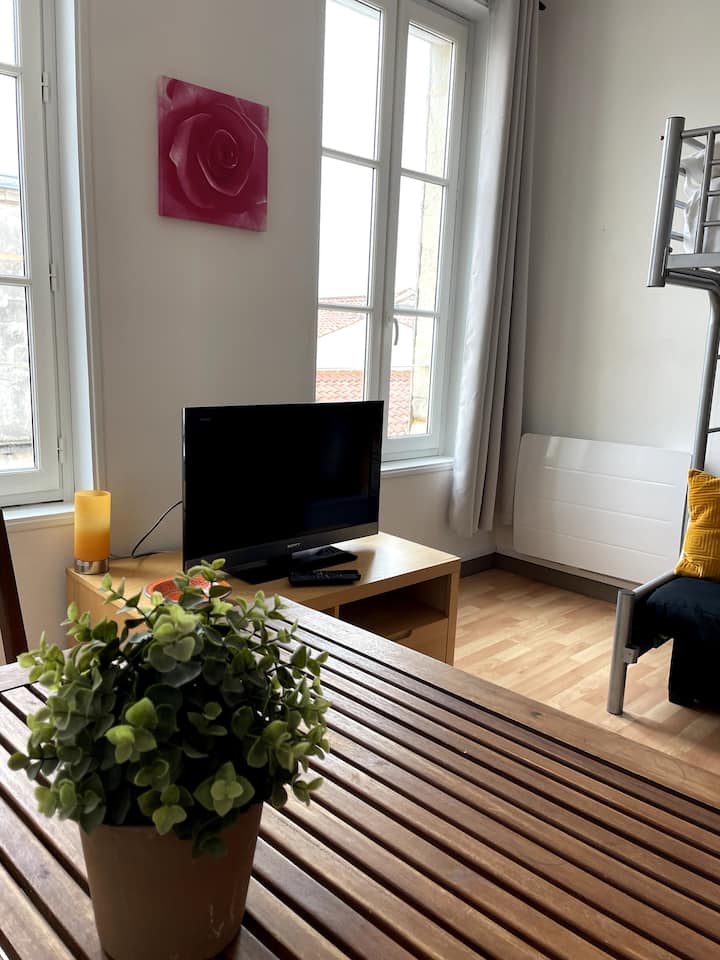 Studio Aux Pieds De L'horloge - La Rochelle
