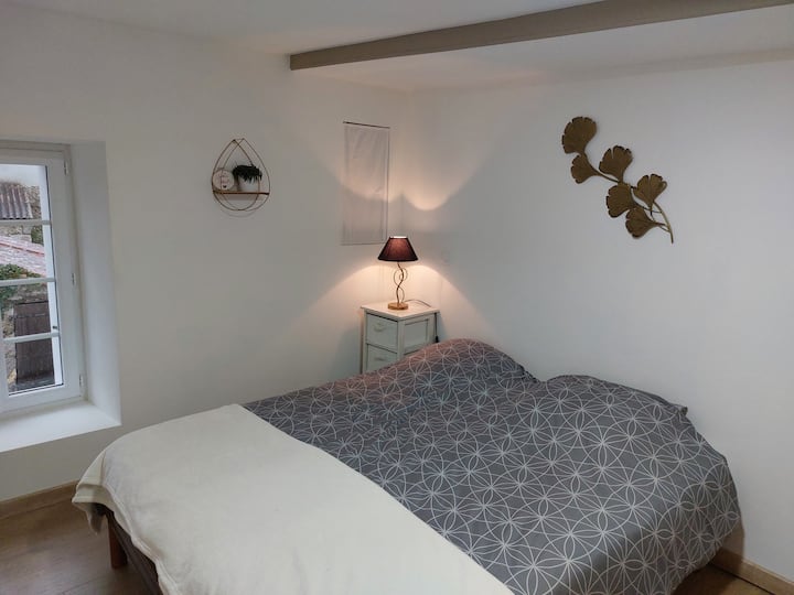 غرفة النوم الرئيسية 