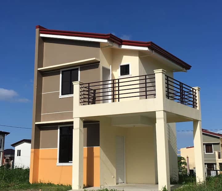 Affordable House Near Tagaytay & Sta Rosa, Laguna - Silang