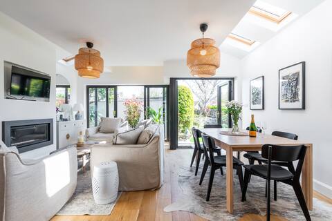 Superb 4 bed in prime location!
