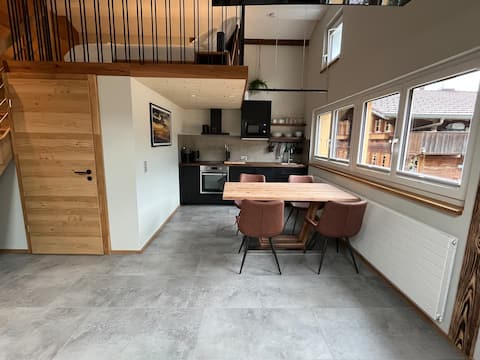 Mountain Homes -Summit Studio