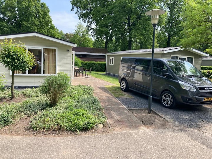 Chalet, Max 4 Pers. Op Park, Korting Langere Tijd - Nettetal