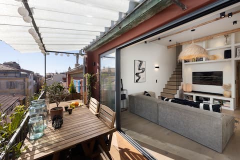 Propriété Airbnb réussie: Penthouse w/ Terrasse, Vieux Nice à Nice