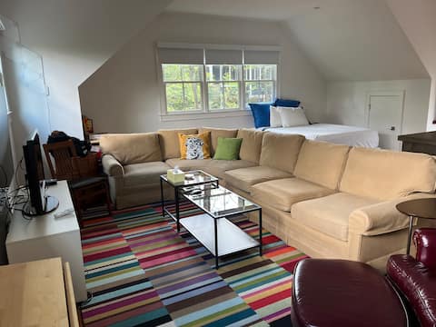 Top performing Airbnb: Krog St. Market & Beltline Loft in Inman Park