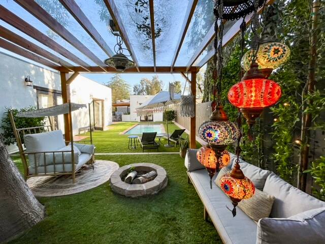 Zen in the City: Stylish Retreat gallery image 2