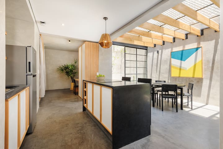 Authentic 2 BR apt @Parque Mexico | ChiCo