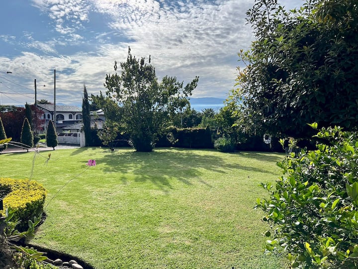 Charming Cumbayá Room Houses for Rent in Quito, Pichincha, Ecuador