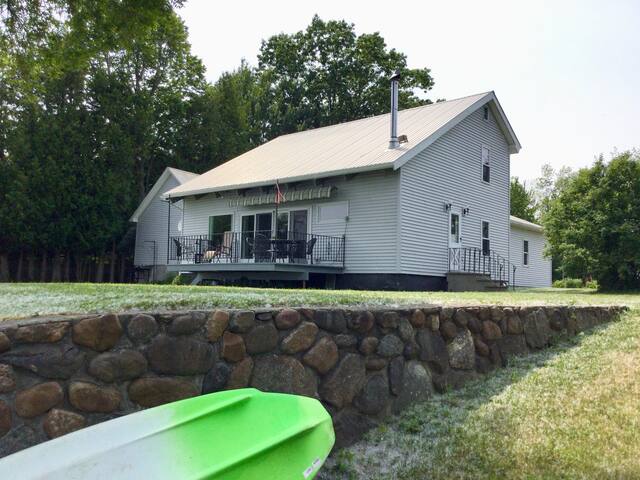 Islands Only Vacation Rentals managed Airbnb listing 3