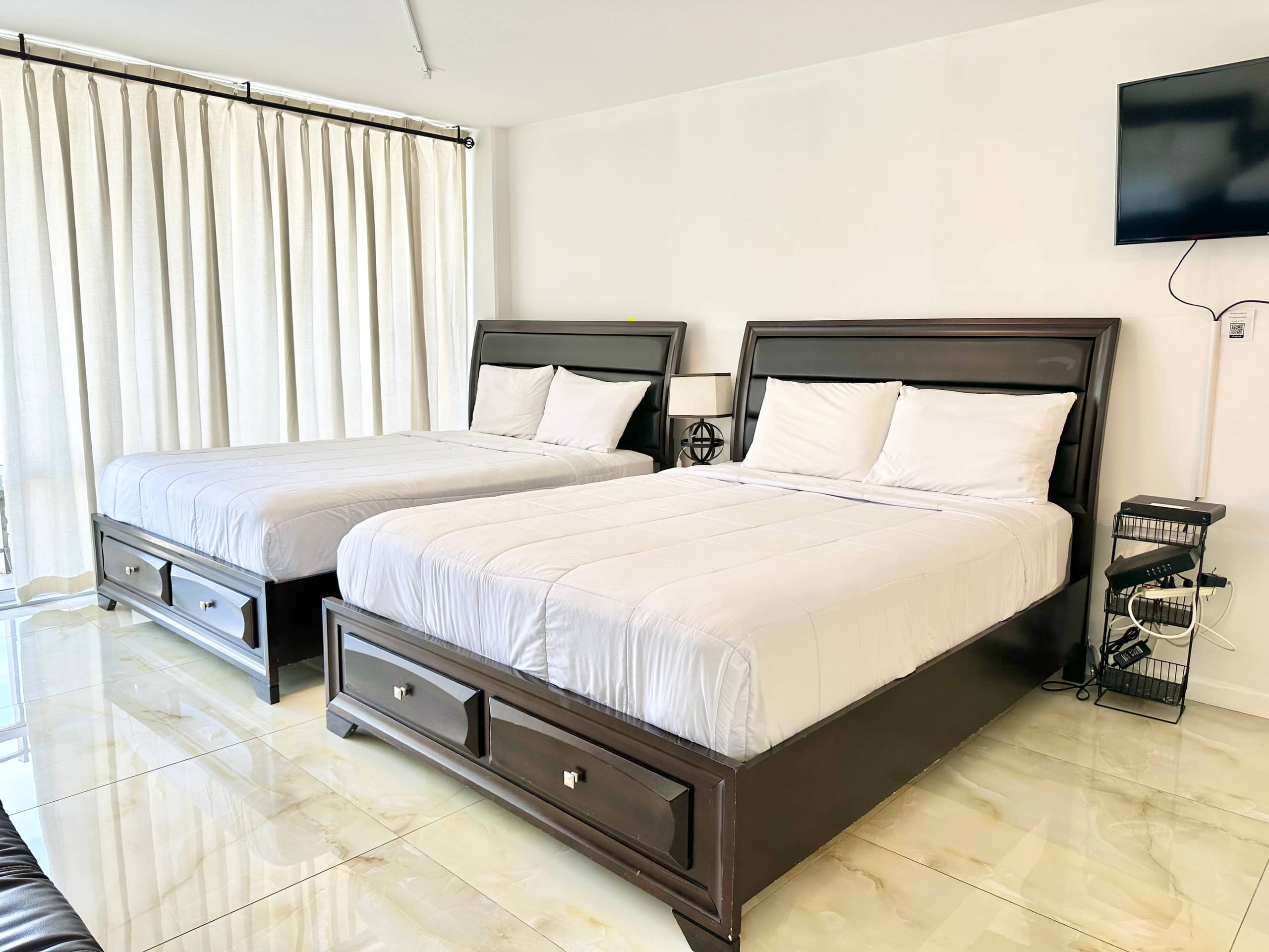 Unique Studio @ Ilikai Marina - Photo 15