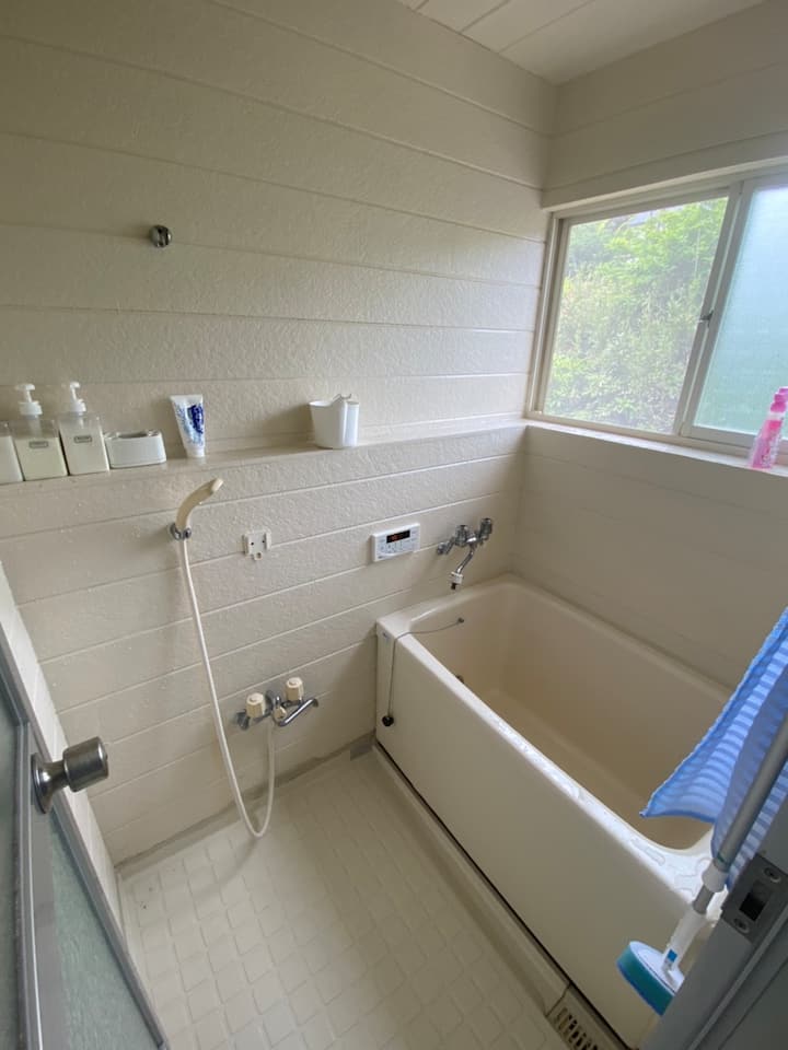 フルバスルーム