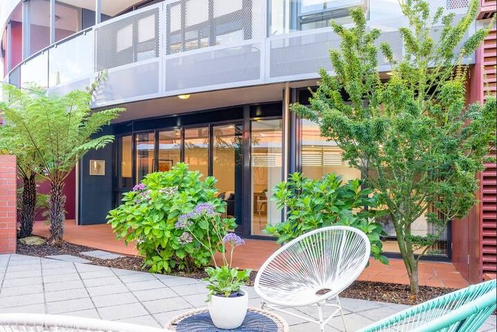 Unique,Cosy# 7 min walk 2 waterfront # Park onsite