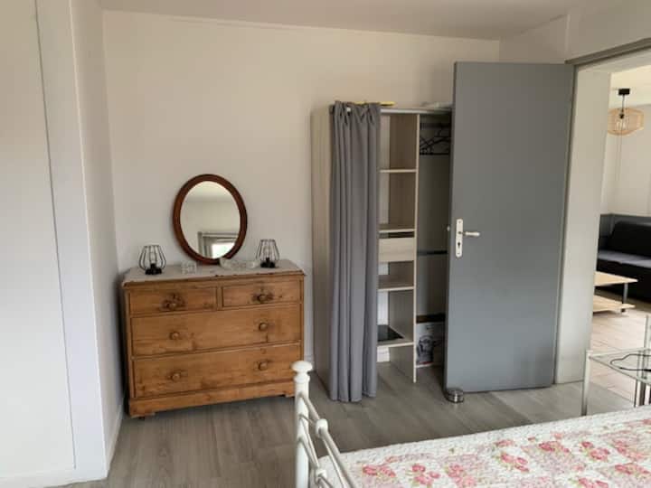 غرفة النوم 2