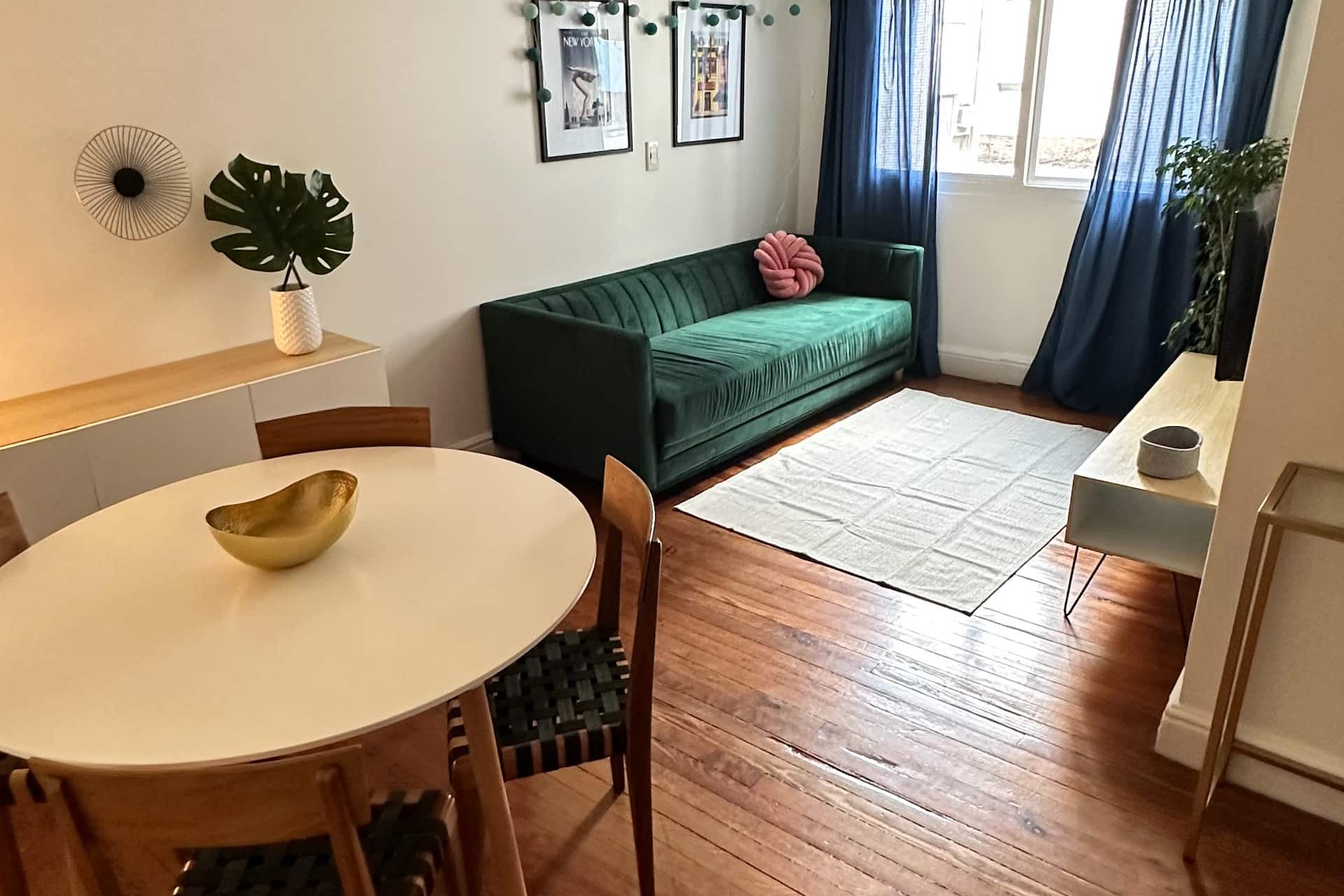 Renovated two-storey loft apartment in Monserrat