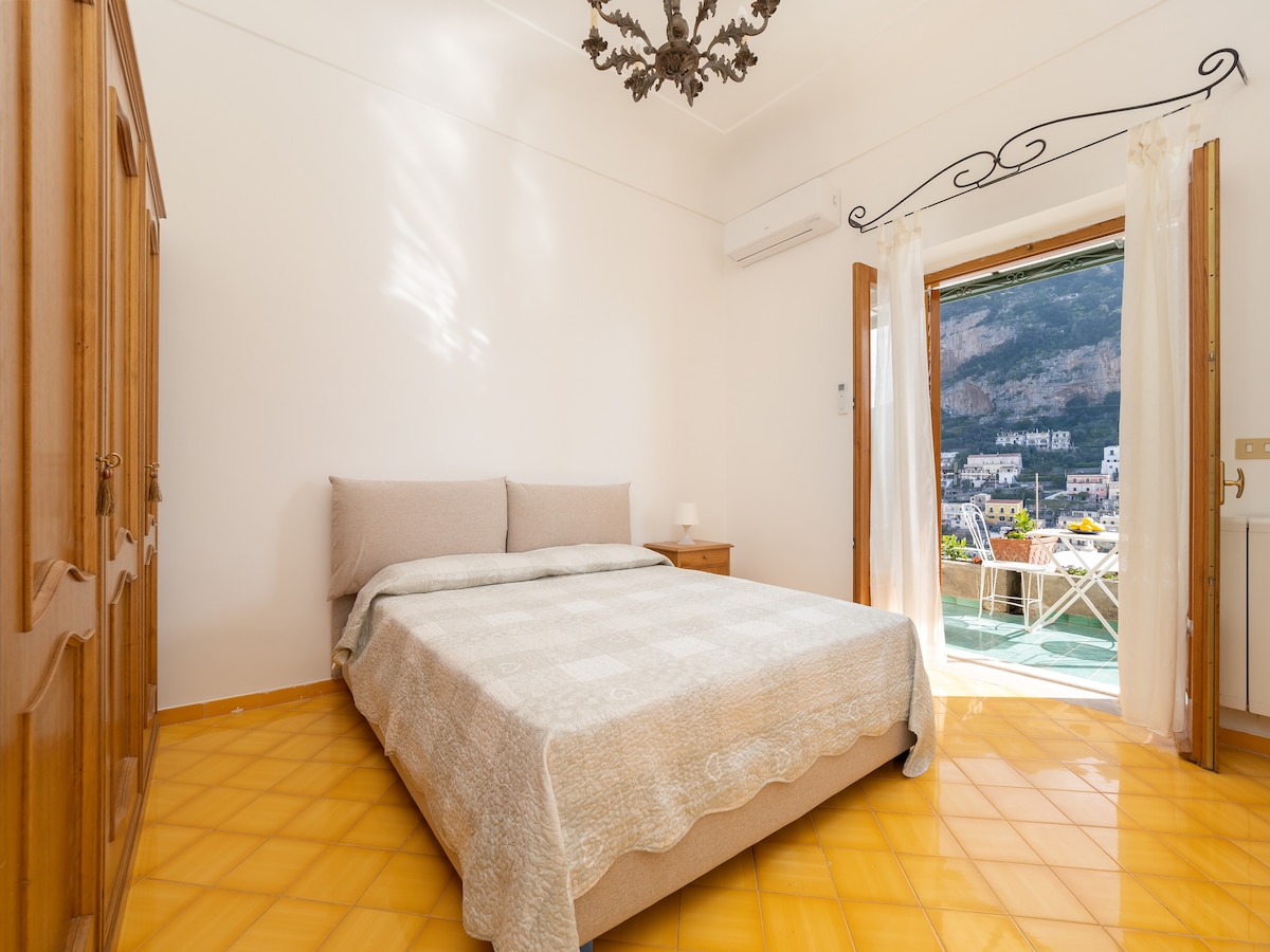 Positano Cliff House — view 2