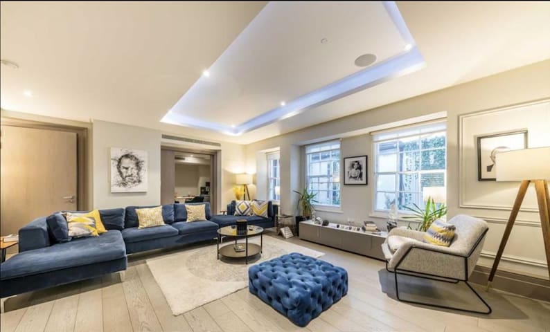 Luxury Central London Apartment 3BR / 3BTH