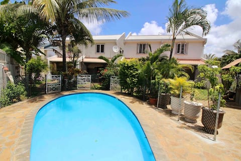 300m beach, Wifi, Garden, Air-conditioned, Pool (2)