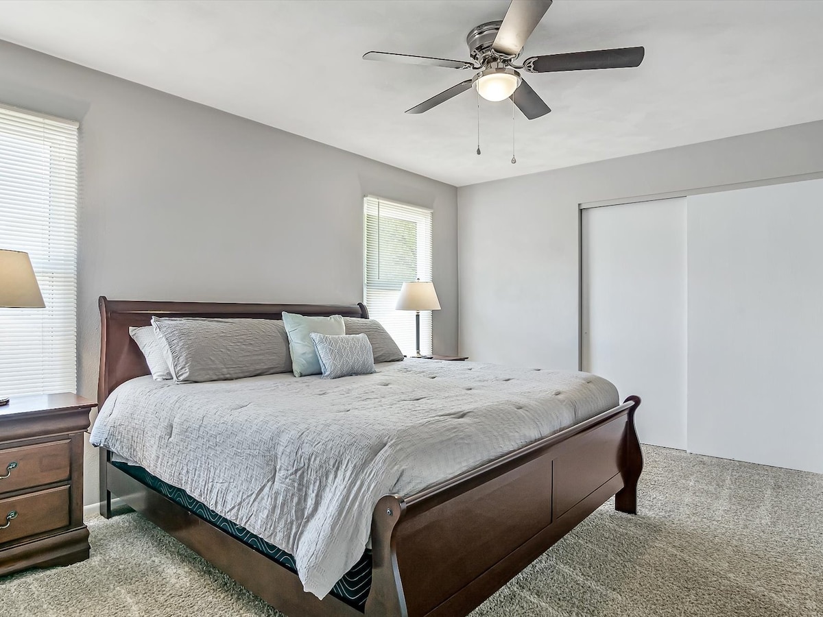 Chambre principale avec lit King Size.