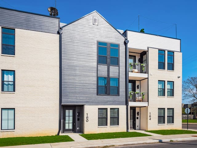 Luxury Living! 3-Story Home with Rooftop Patio!