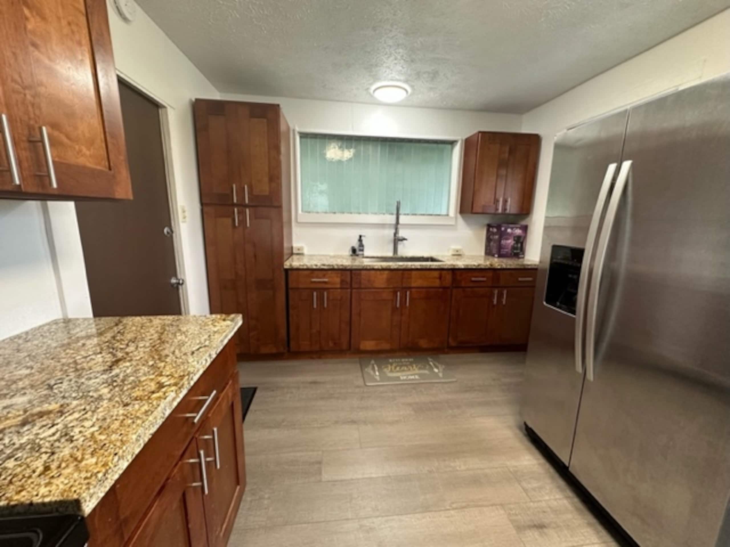 Cozy 2 bedroom near Volcano Park - Photo 2