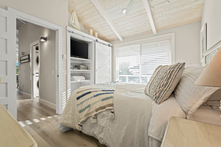 غرفة ضيوف في الطابق العلوي