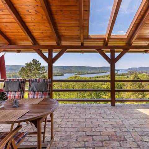 Sunset Hill Guesthouse Zebegény