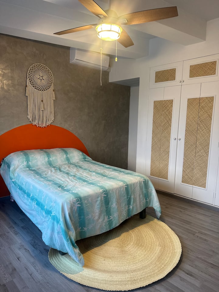 Საძინებელი 3, ასევე, ოკეანის ხედი იშლება 