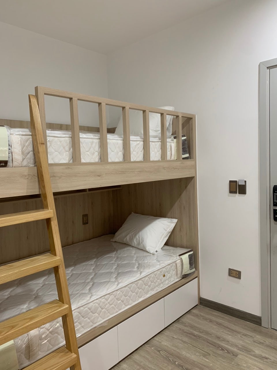 Chumba cha Vitanda Viwili Vidogo