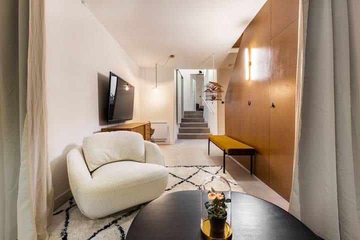 Vendy Immobilier & Patrimoine managed Airbnb listing 1