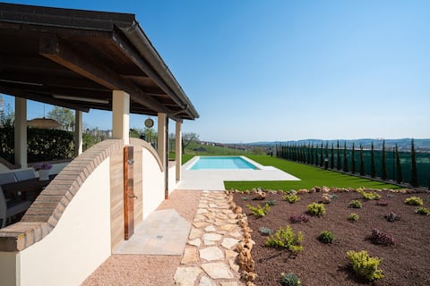 Estate in the heart of Italy