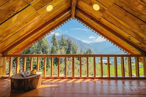 The Kutiya Vintage cottage in Sainj Valley