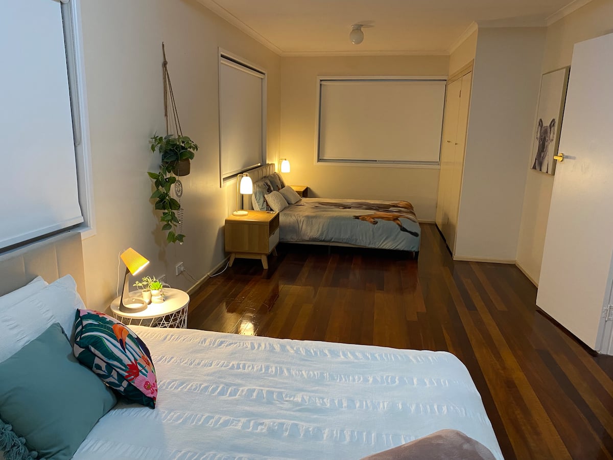 Tamborine Mountain Cottage — photo via the host's Airbnb listing