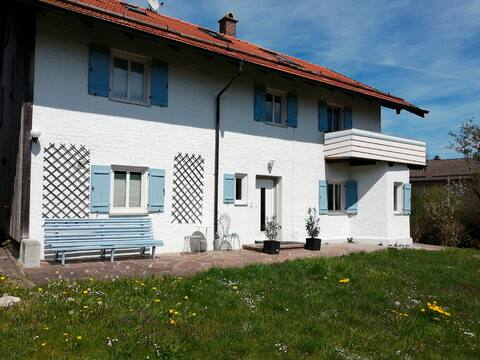 Suitable for groups: house for 12 pers +babies