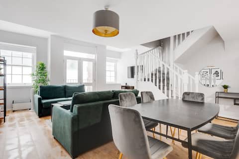 Modern Duplex 3BR Central L1