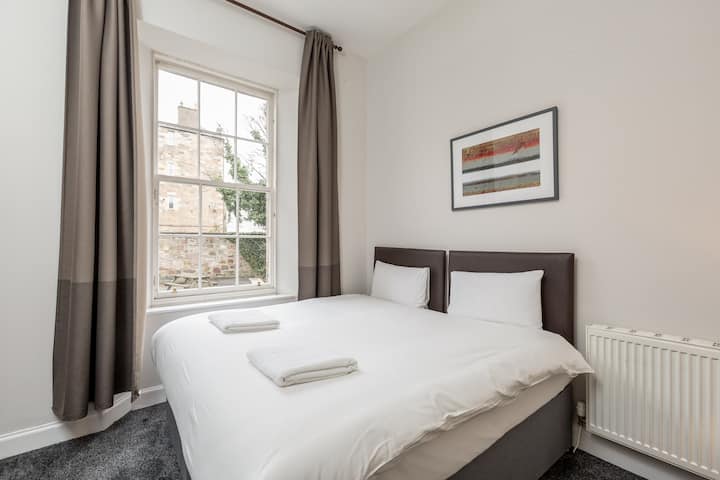 Dormitorio de tamaño king