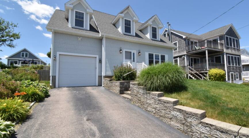 Beach House – Full Ocean Views