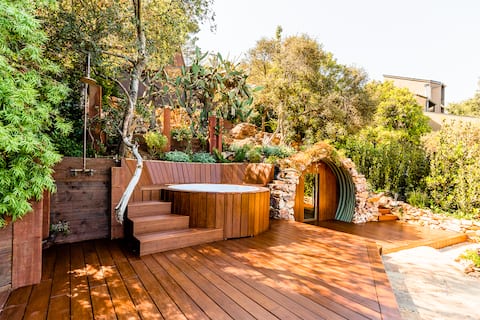 The Topanga A-Frame & Spa, with a heavenly view