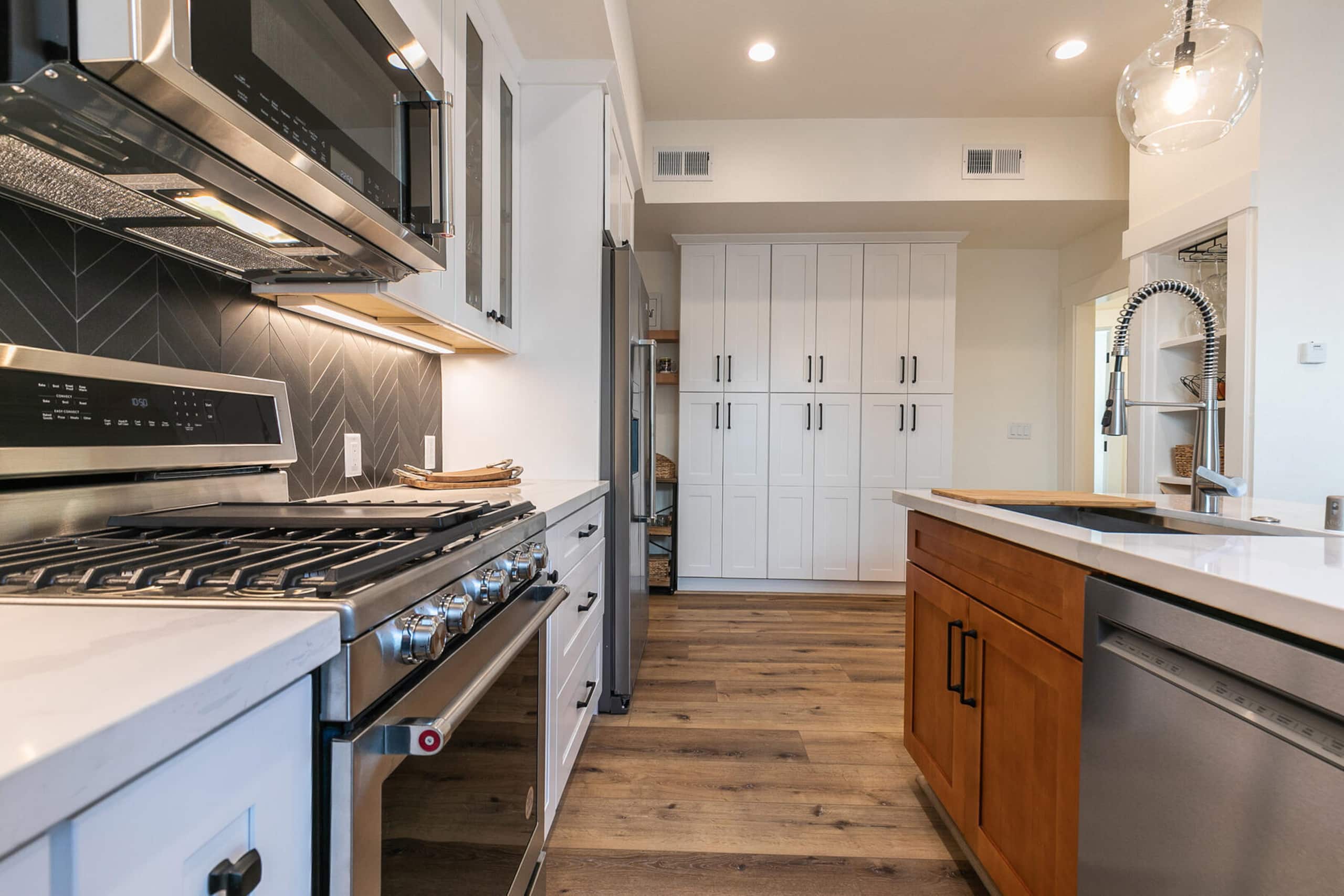 Mountain Modern Home Steps from Downtown Truckee - Photo 11