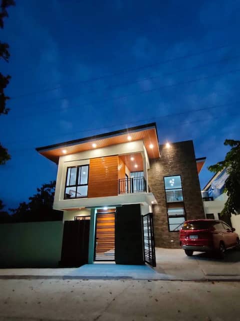 Vista Meraviglia villa with 2 pools, Starlink WiFi