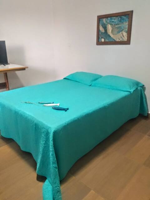 Small apt facing the sea!