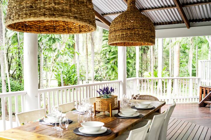 Main Creek Getaway – Acreage 10 mins Mooloolaba gallery image 2